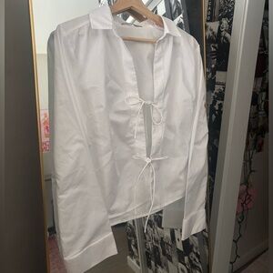 ABERCROMBIE WHITE TIE COLLAR LONG SLEEVE